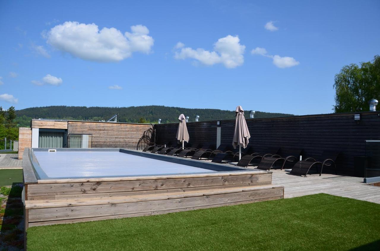 Jbx Resort Apartments Lipno ليبنو ناد فلتافو المظهر الخارجي الصورة
